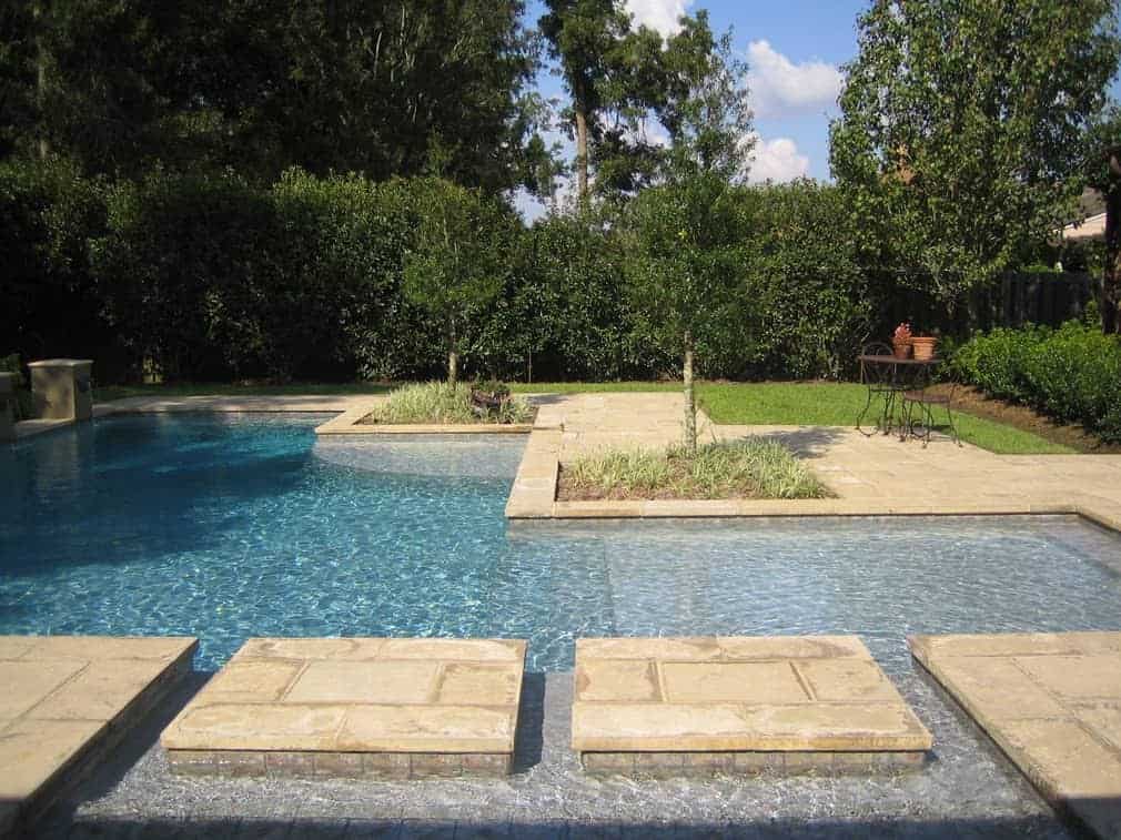 Pool islands made of concrete paver