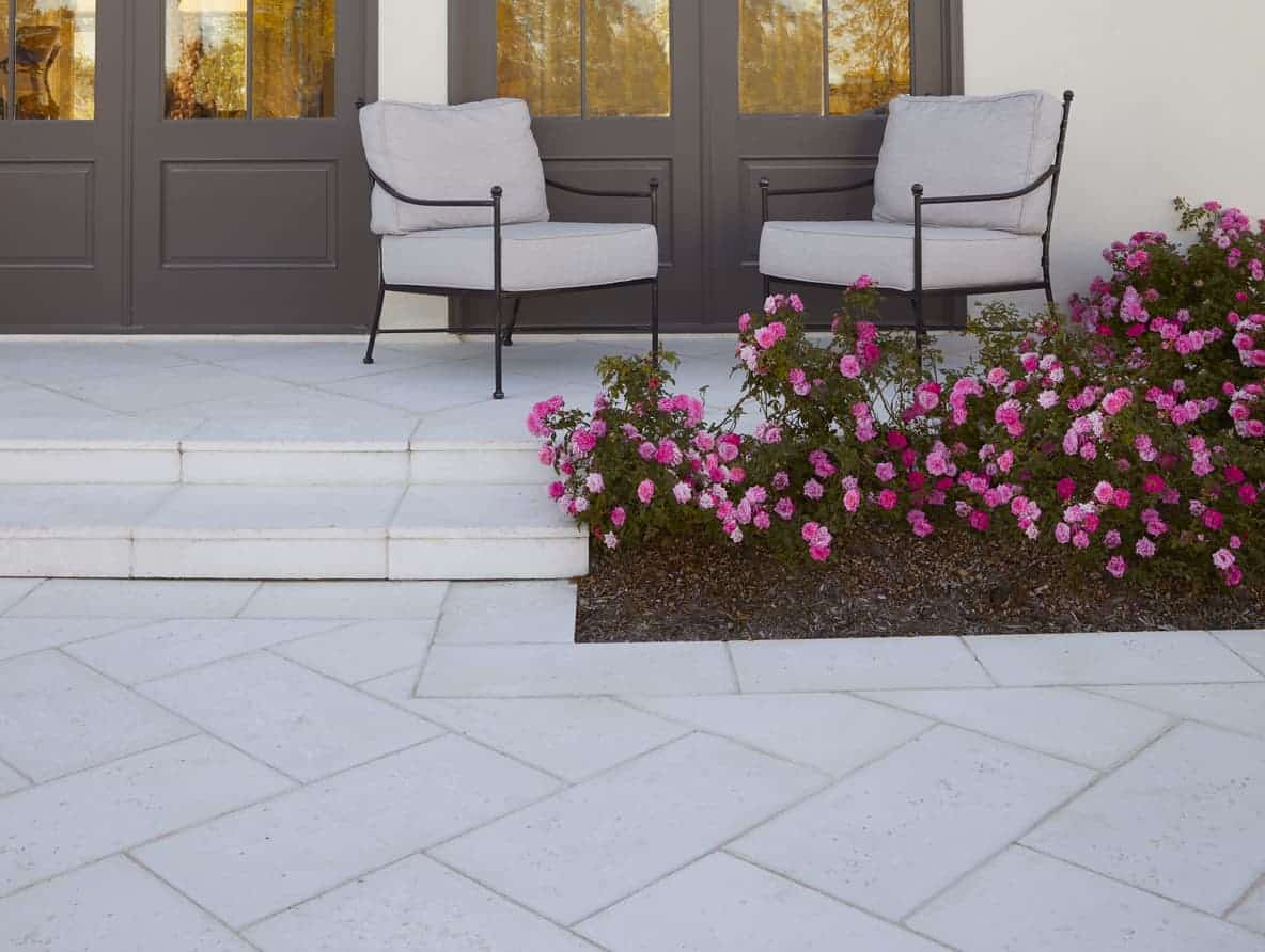 How to Choose a Luxury Paver Provider